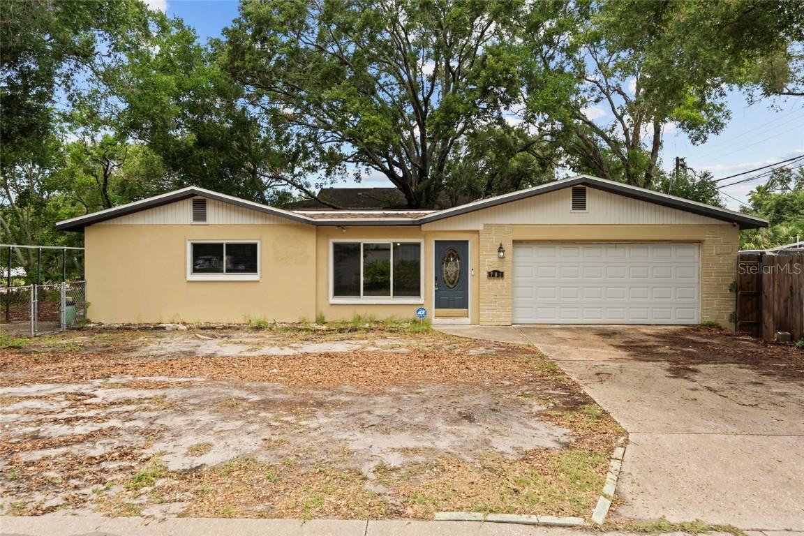 701 59th Ave., St Petersburg, FL 33703