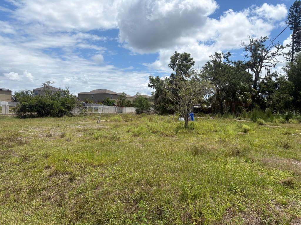 2208 7th St., Ruskin, FL 33570