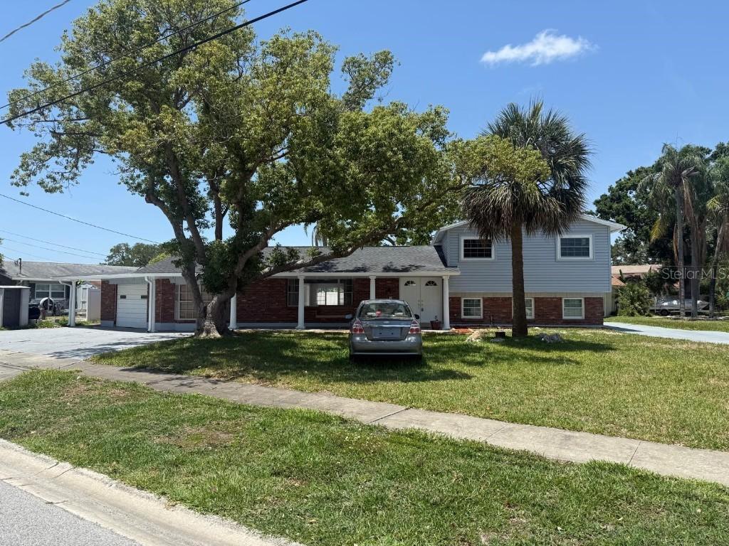 4802 Bay Crest Dr., Tampa, FL 33615
