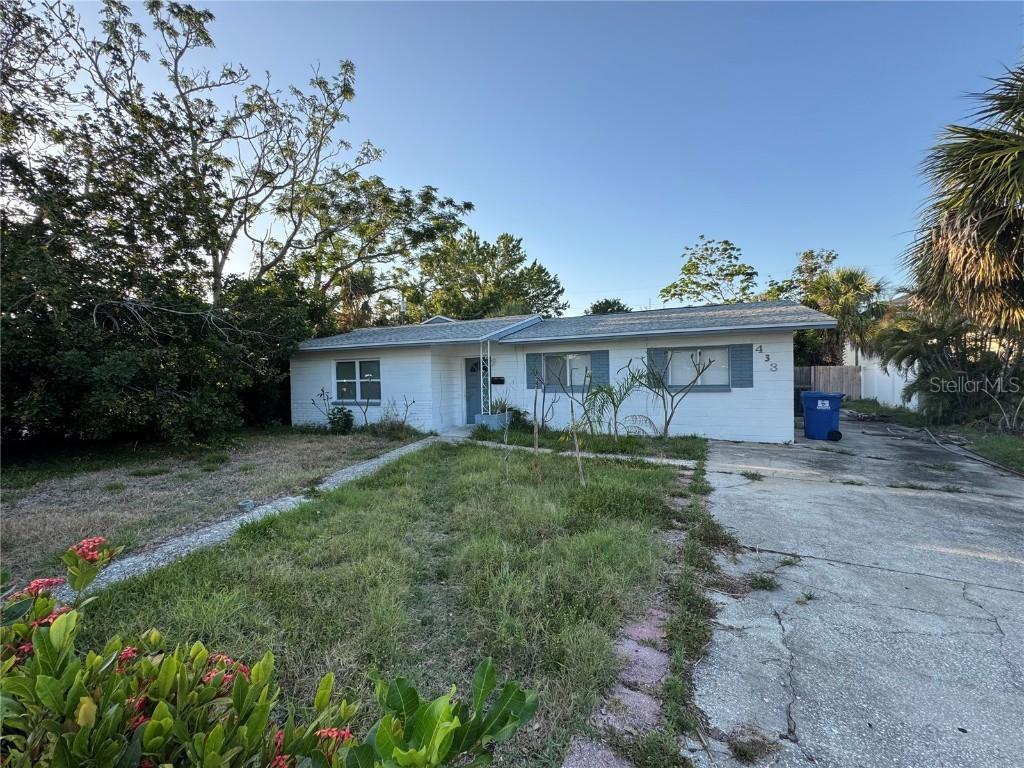 433 Hampton Ave., St Petersburg, FL 33703