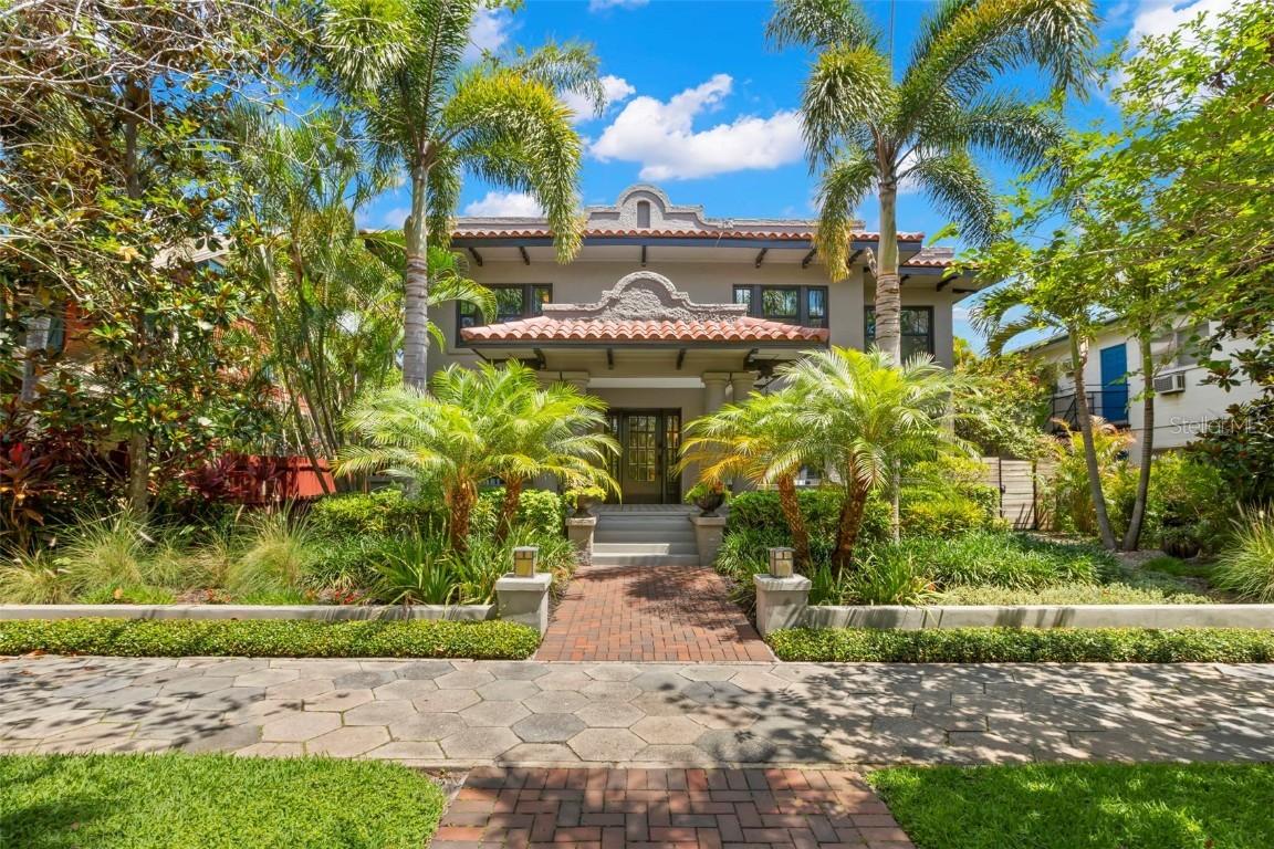 345 8th Ave., St Petersburg, FL 33701