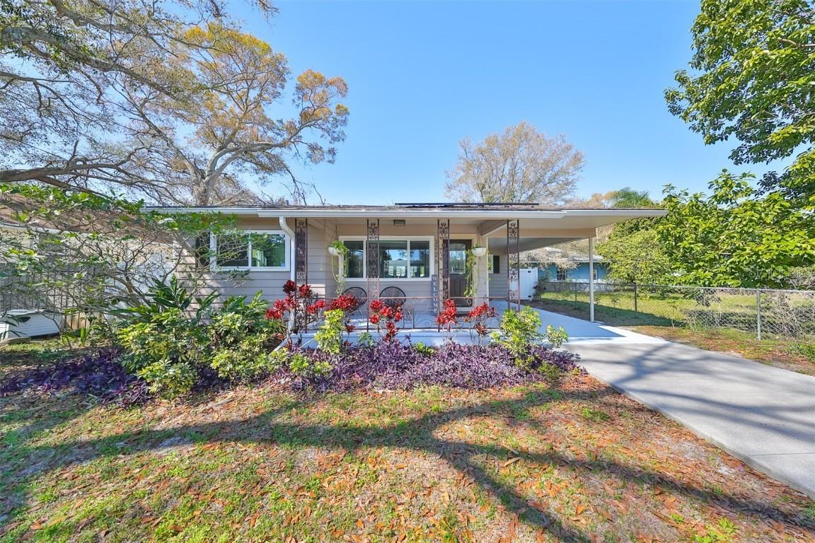 3226 20th St., St Petersburg, FL 33713
