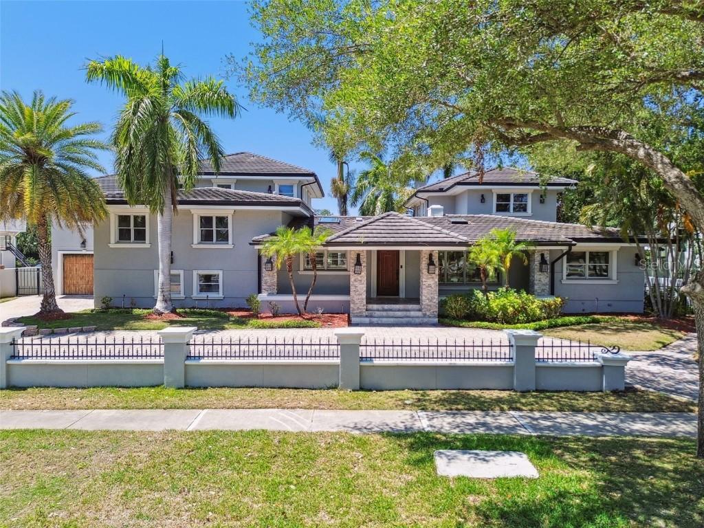 405 S Shore Crest Dr., Tampa, FL 33609