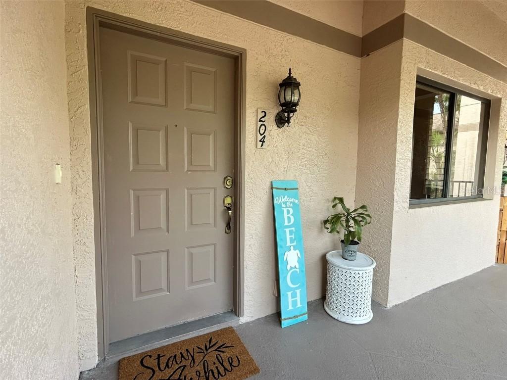 3044 Red Oak Ct. #204, Palm Harbor, FL 34684