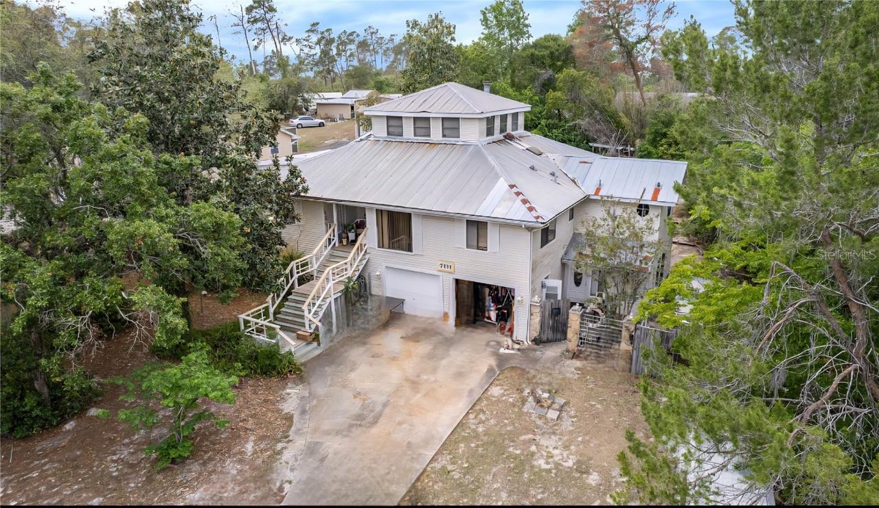 7111 Oregon Chickadee Rd., Weeki Wachee, FL 34613