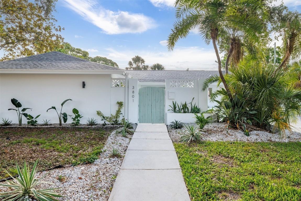 3801 Dr Martin Luther King Jr St., St Petersburg, FL 33703