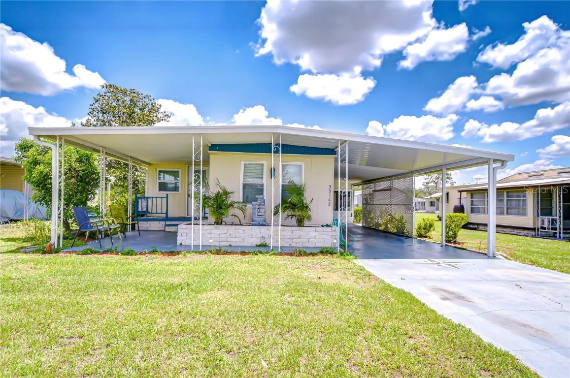 35142 Zephyr Shores Dr., Zephyrhills, FL 33541