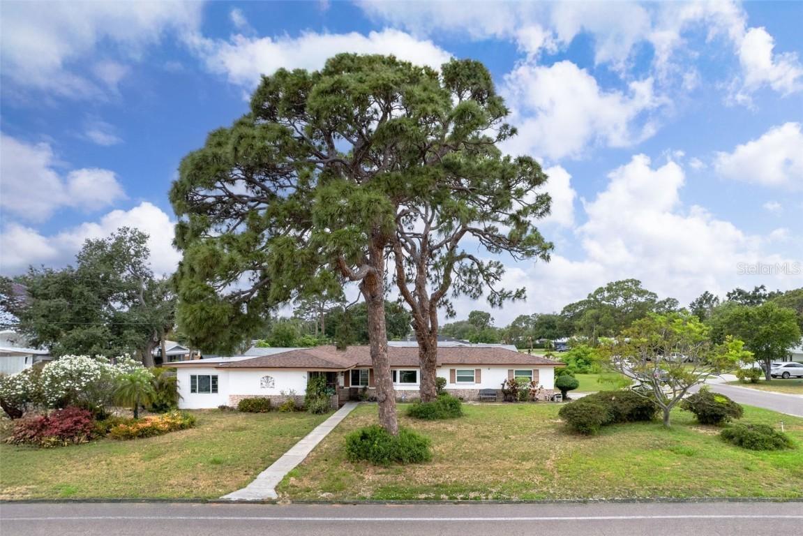 6801 Pinellas Point Dr., St Petersburg, FL 33712