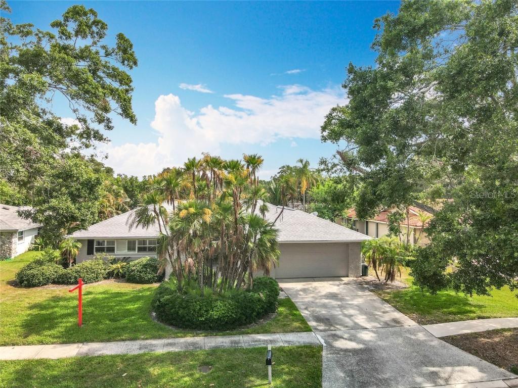 2742 Sea Pines Cir., Clearwater, FL 33761