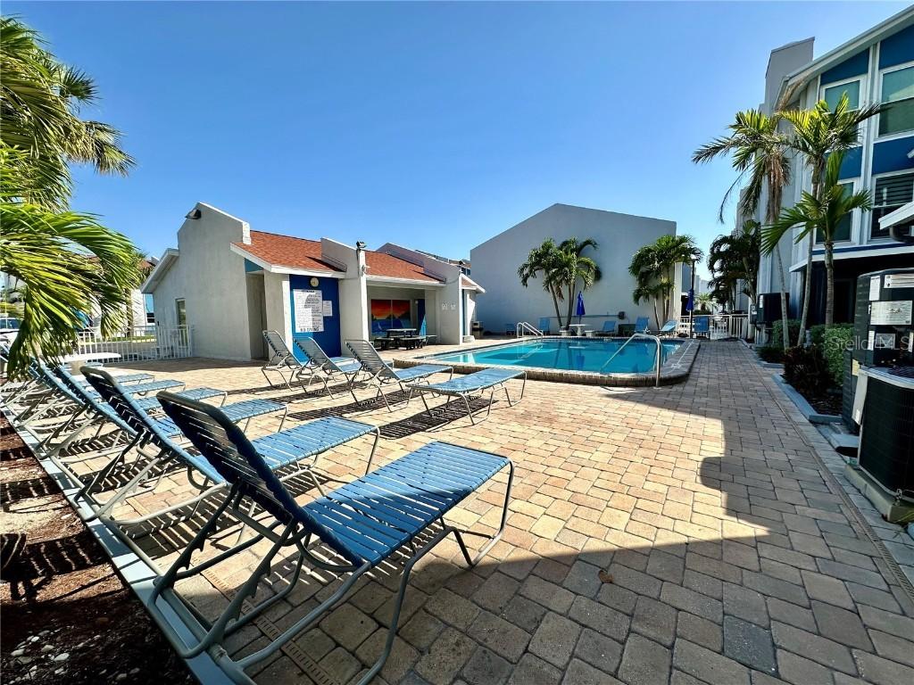 320 Medallion Blvd. #G, Madeira Beach, FL 33708