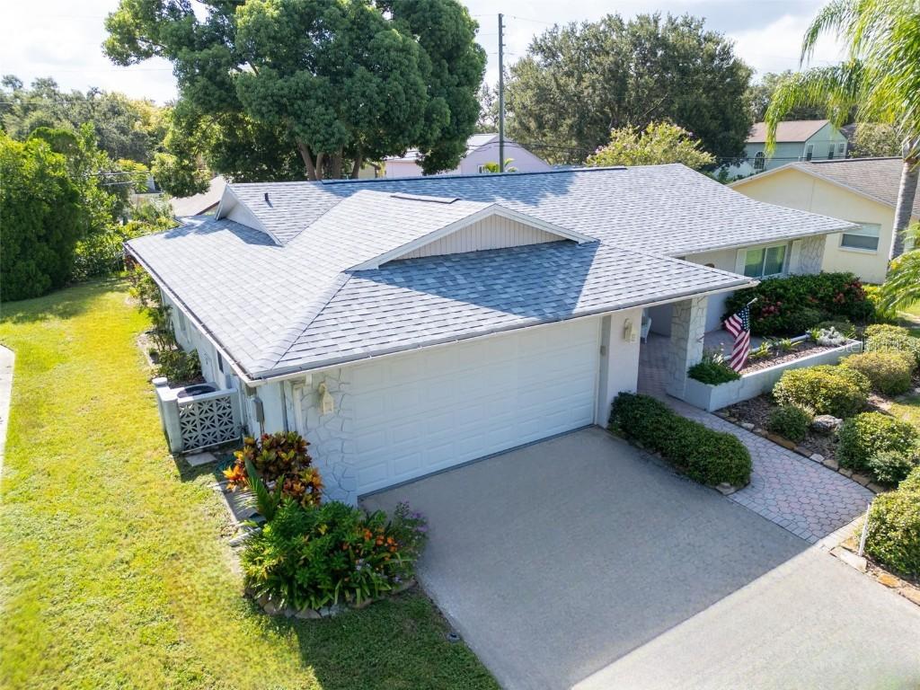 2113 Malcolm Dr., Palm Harbor, FL 34684