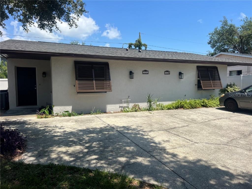 6047 & 6049 32nd St., St Petersburg, FL 33714