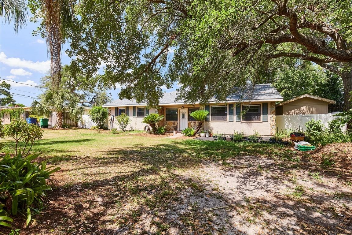 9802 N Oregon Ave., Tampa, FL 33612