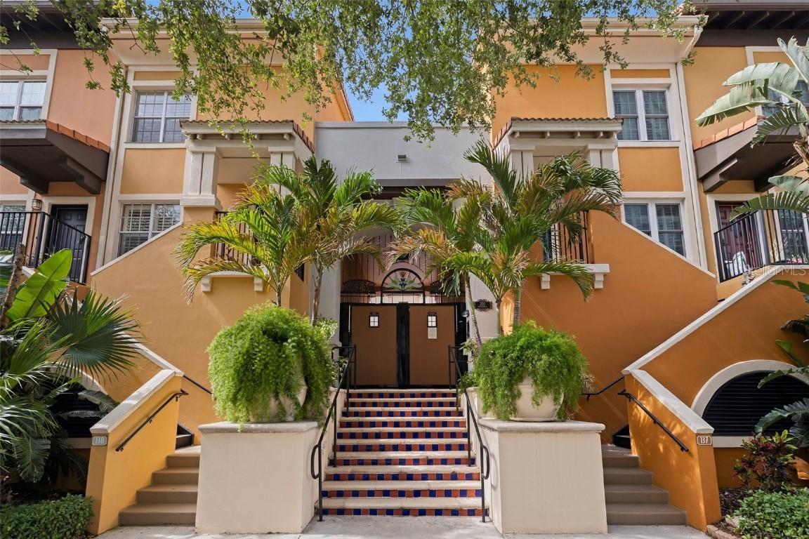 200 4th Ave. #220, St Petersburg, FL 33701