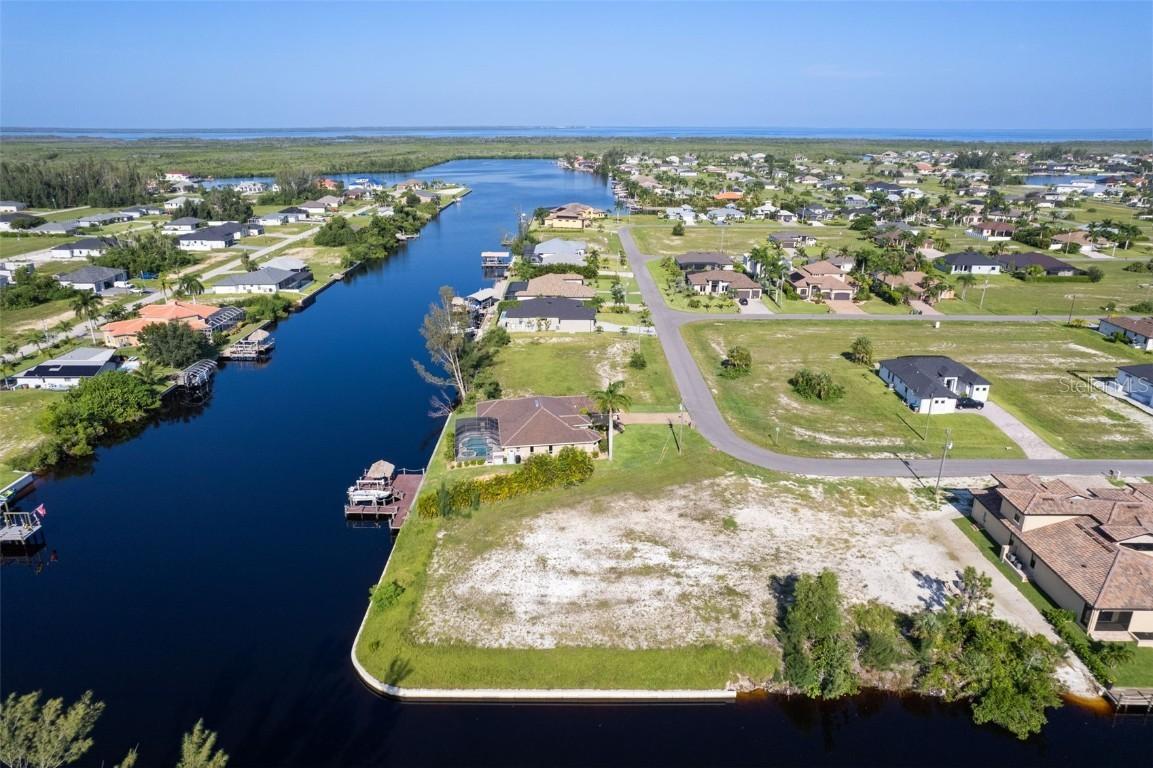 2701 NW 41st Ave., Cape Coral, FL 33993