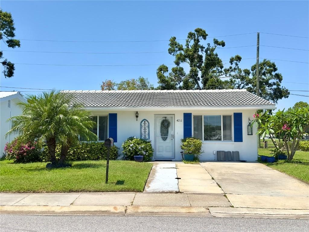 4211 93rd Ter., Pinellas Park, FL 33782
