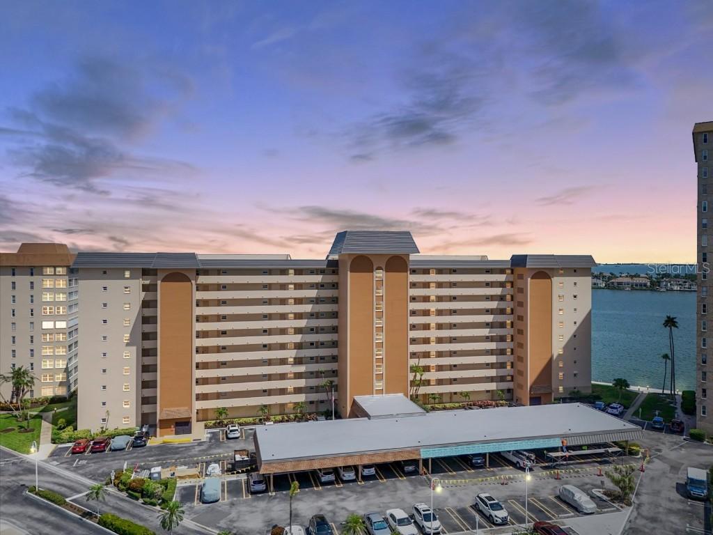 5130 Brittany Dr. #604, St Petersburg, FL 33715