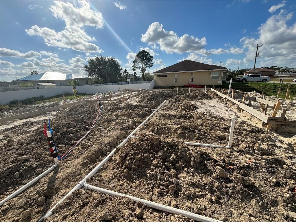 3507 9th St., Lehigh Acres, FL 33976