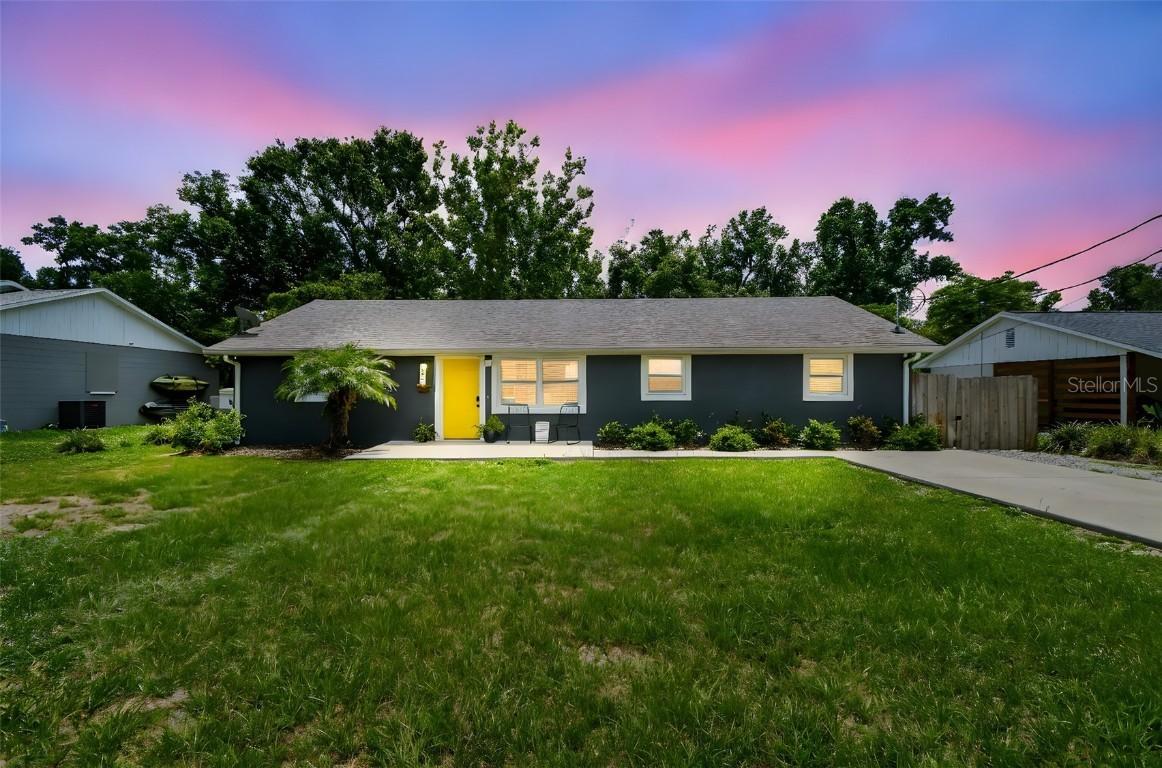 1005 Monroe St., Plant City, FL 33565