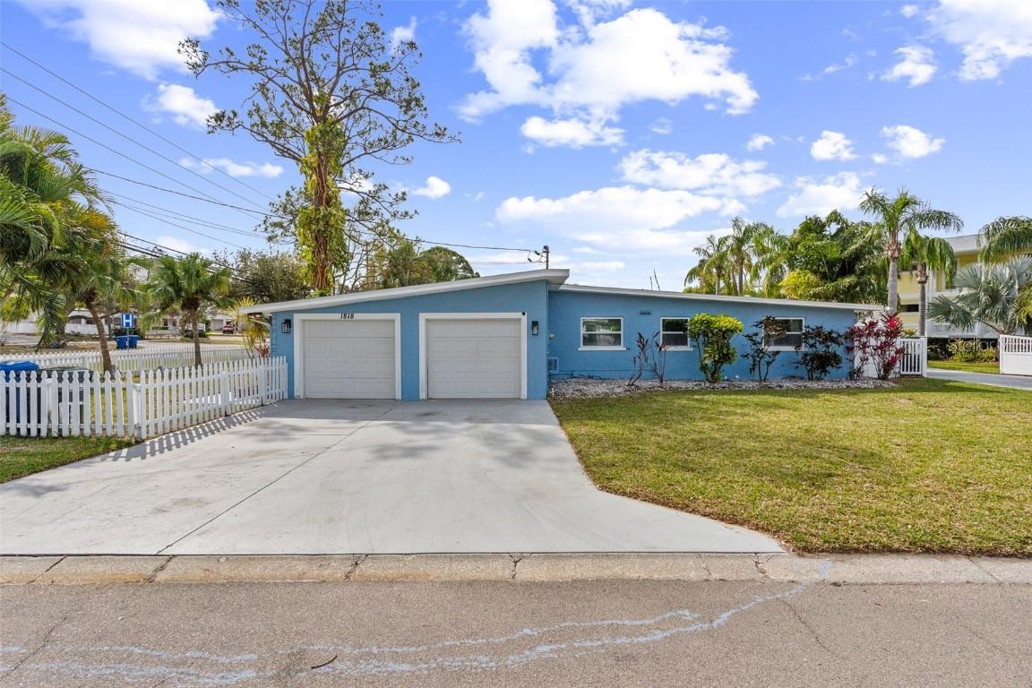 1818 Indian Rocks Rd S Rd., Largo, FL 33774