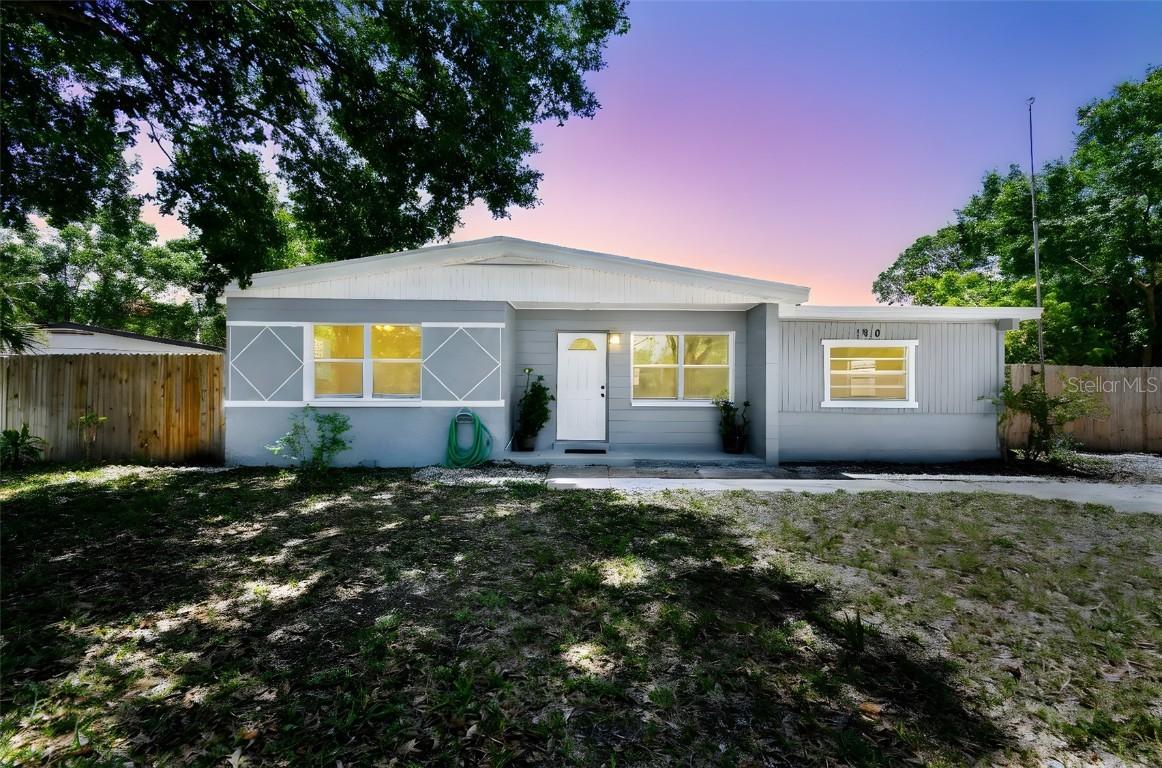 1810 77th Ave., St Petersburg, FL 33702