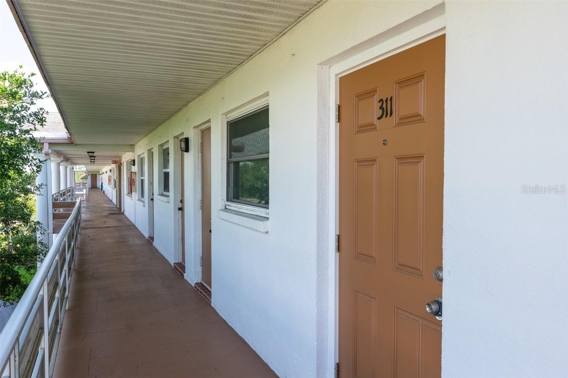6015 N 19th St. #311, St Petersburg, FL 33714