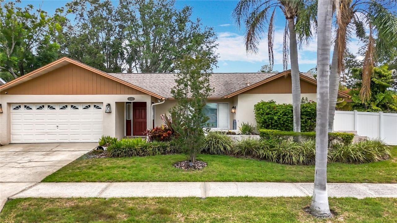 3093 Hillside Ln., Safety Harbor, FL 34695