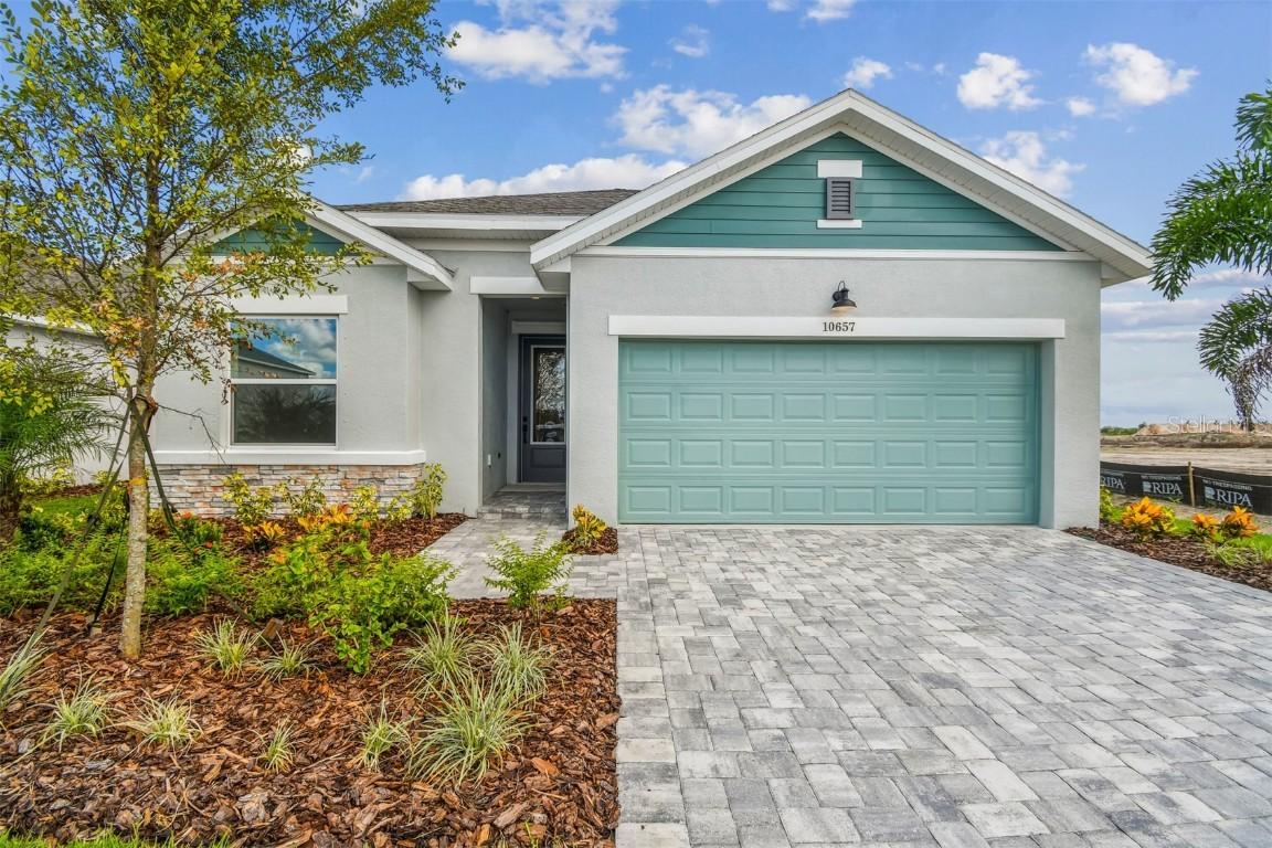 10657 Crescent Creek Crossing, Parrish, FL 34219