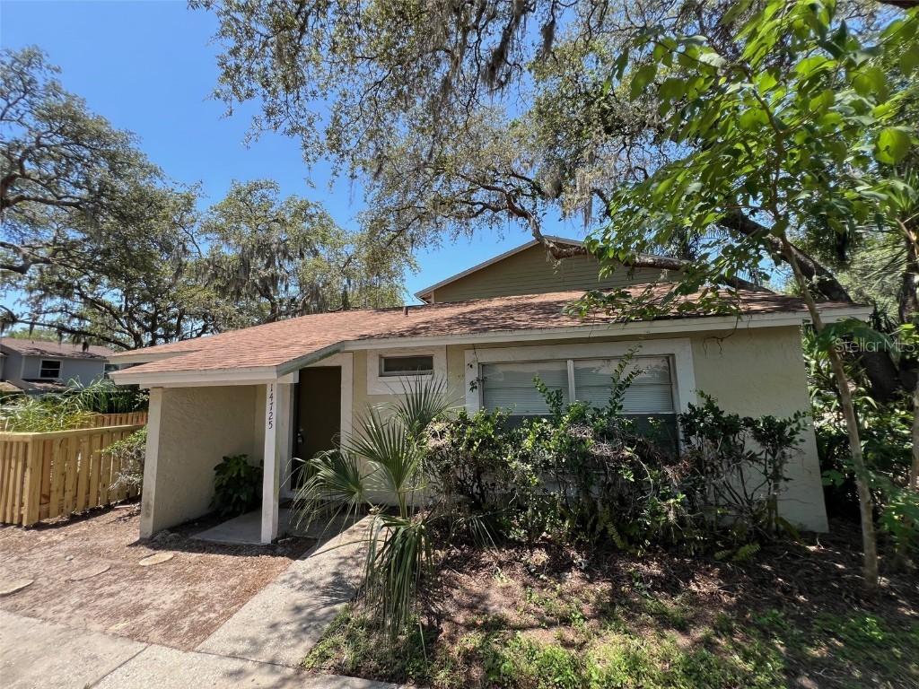 14725 Morning Dr., Lutz, FL 33559