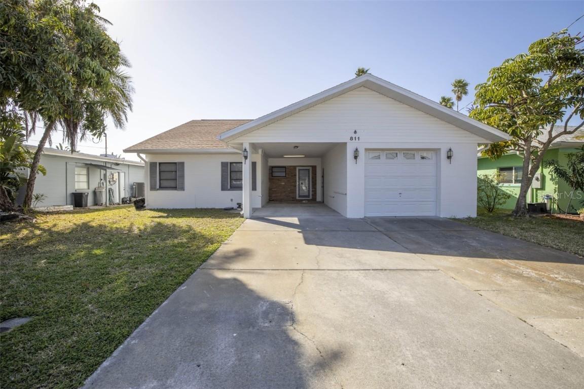 811 Bay Point Dr., Madeira Beach, FL 33708