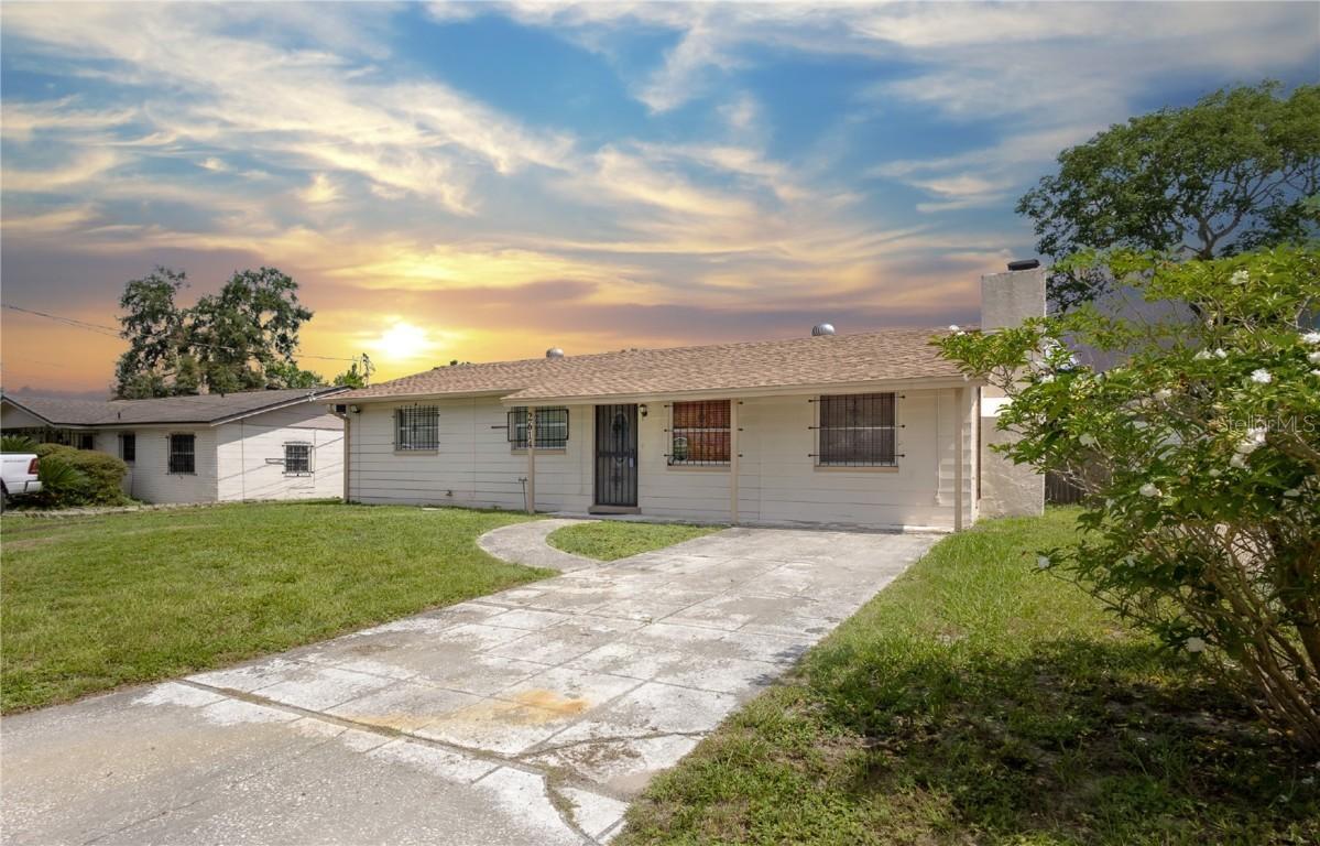 2614 E Liberty St., Tampa, FL 33612