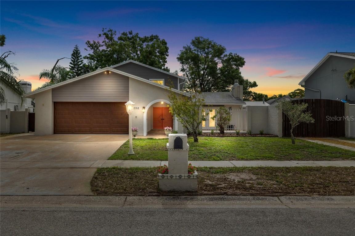 8203 Kirkwood Dr., Tampa, FL 33634