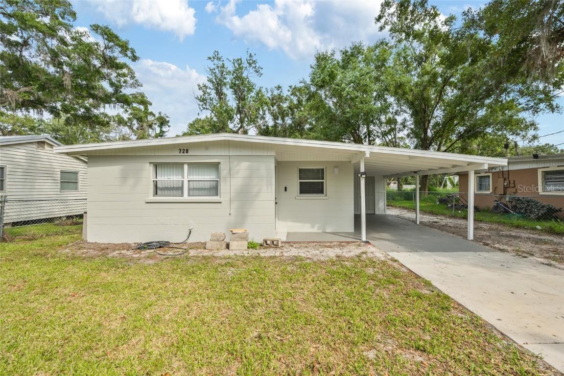 728 Trenton Rd., Lakeland, FL 33815