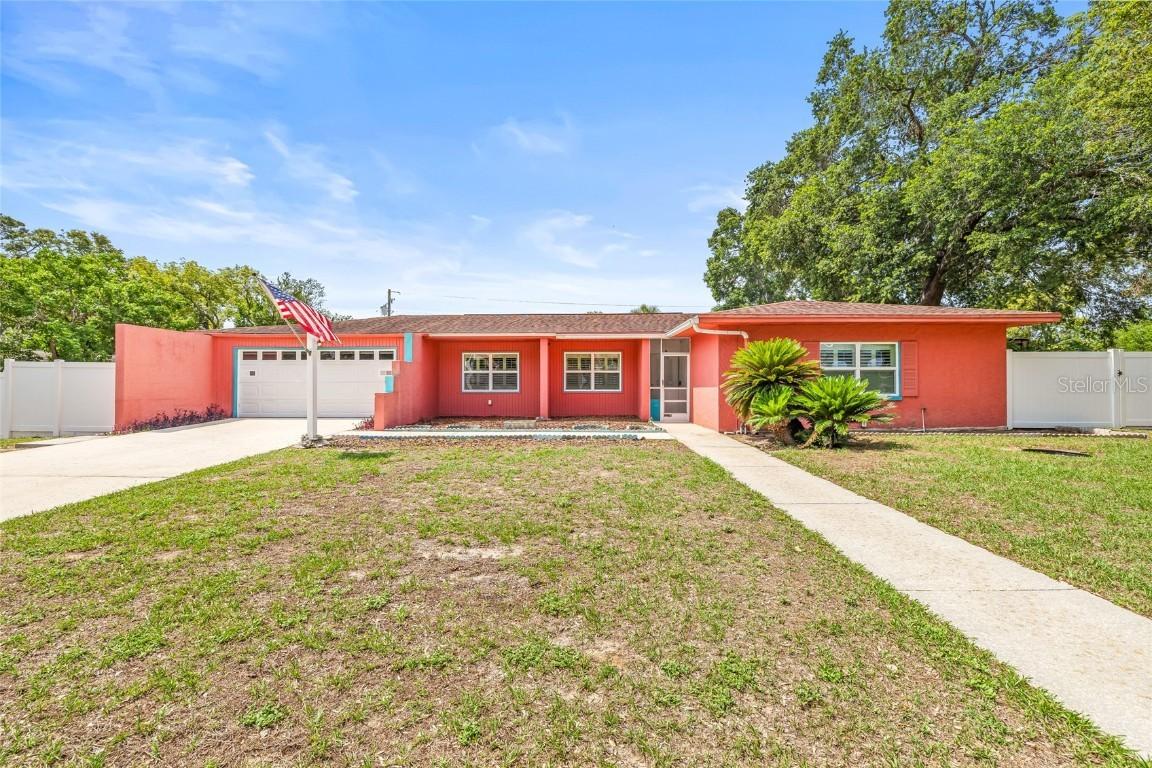 603 Royal Crest Dr., Brandon, FL 33511
