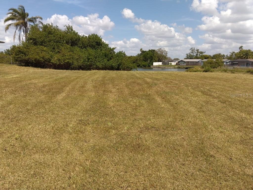 3129 Jackson Dr., Holiday, FL 34691