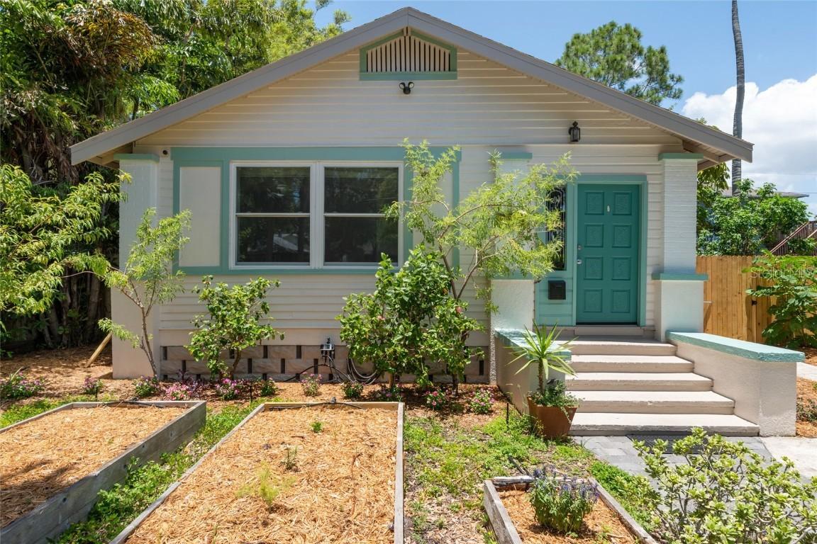 2451 2nd Ave., St Petersburg, FL 33713