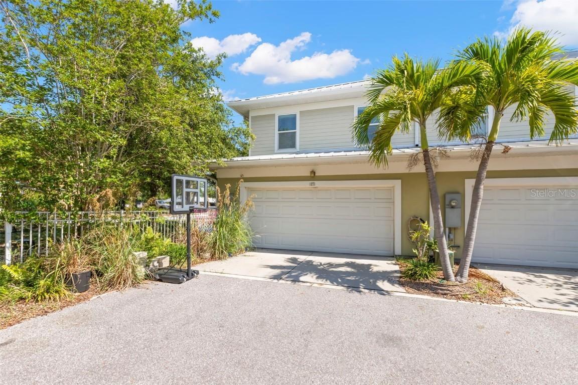 1271 Drew St., Clearwater, FL 33755