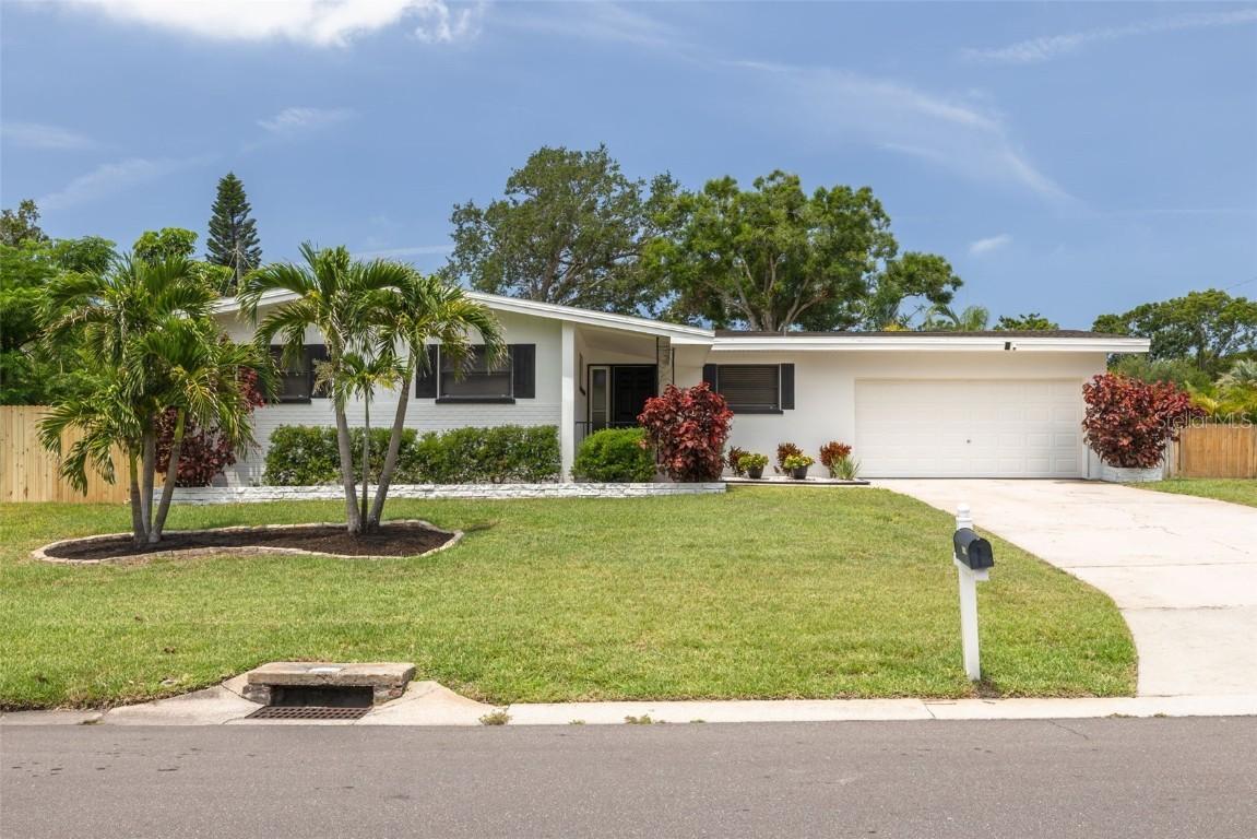1322 Byron Dr., Clearwater, FL 33756