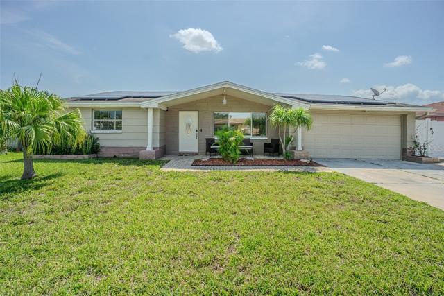 New Homes with Gulf Access in Holiday: May 19th to May 25th