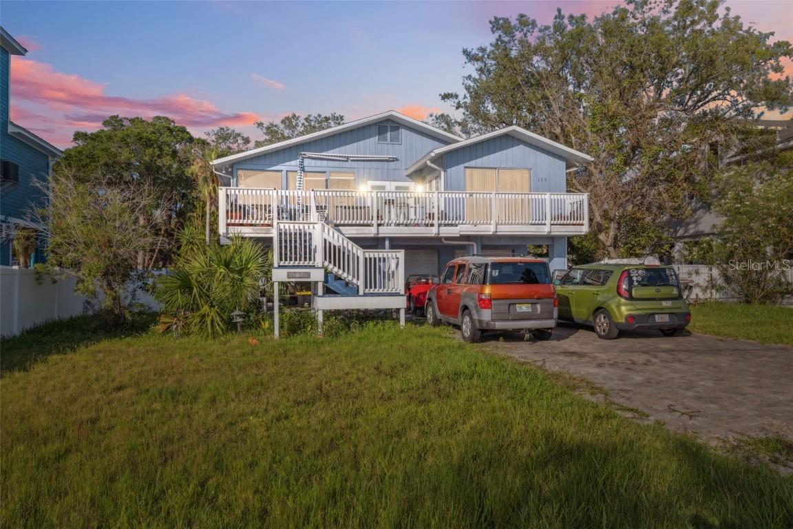 108 Shore Dr, Tarpon Springs, FL 34689