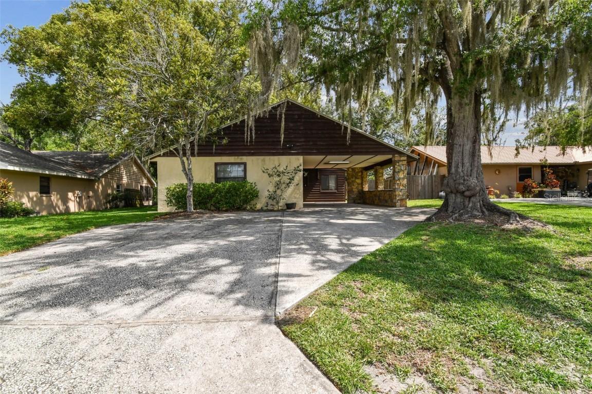 519 Market Sq., Lakeland, FL 33813