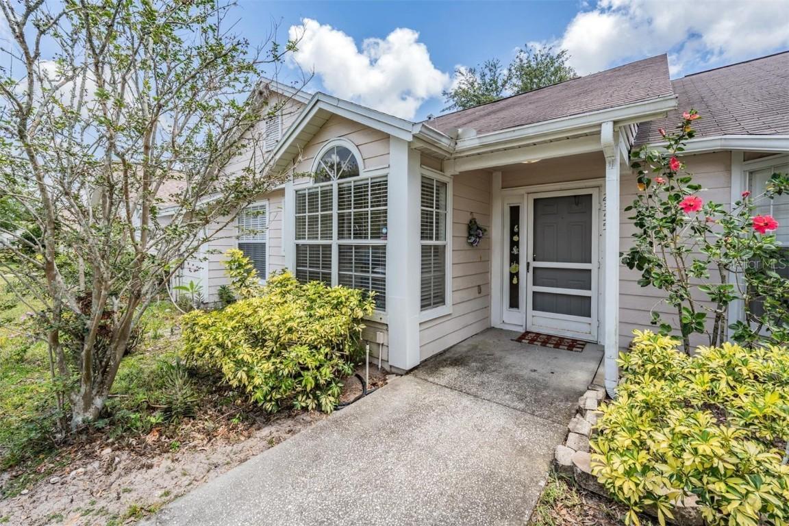 2355 Bentley Dr., Palm Harbor, FL 34684
