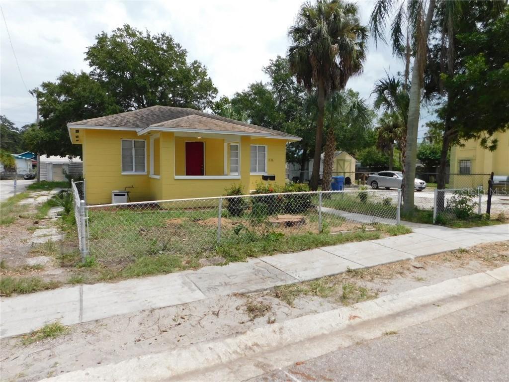 844 20th St., St Petersburg, FL 33712