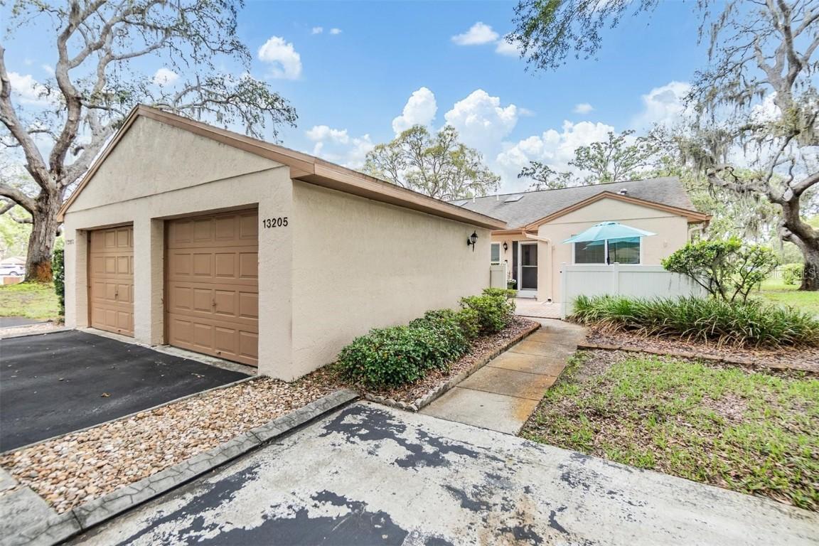13205 Cypress Hill Dr., Hudson, FL 34669