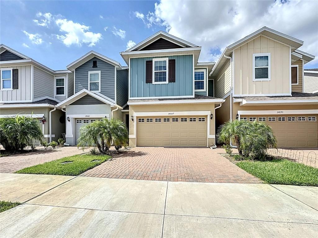 34187 Rogallo Ln., Wesley Chapel, FL 33545