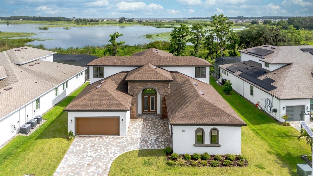 8834 Sanders Tree Loop, Wesley Chapel, FL 33545