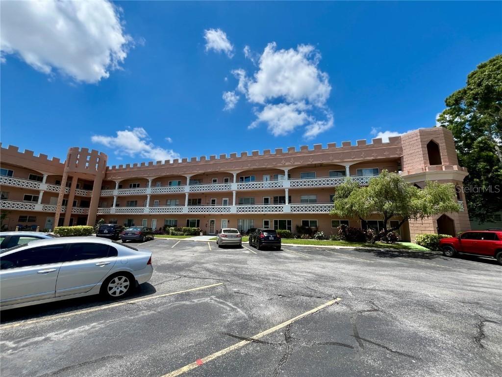 2457 Ecuadorian Way #27, Clearwater, FL 33763