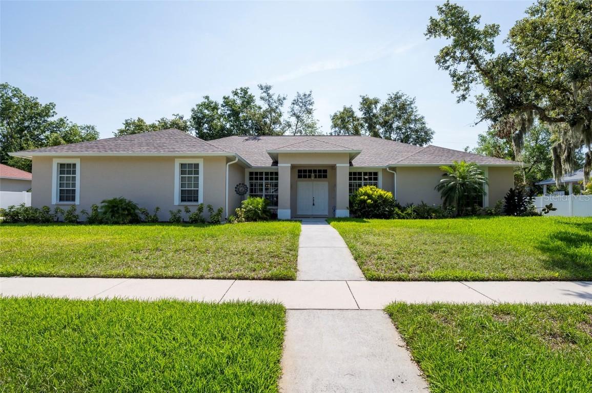 9908 Alafia River Ln., Gibsonton, FL 33534