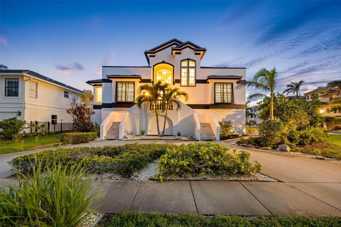 6024 Kipps Colony Dr., Gulfport, FL 33707