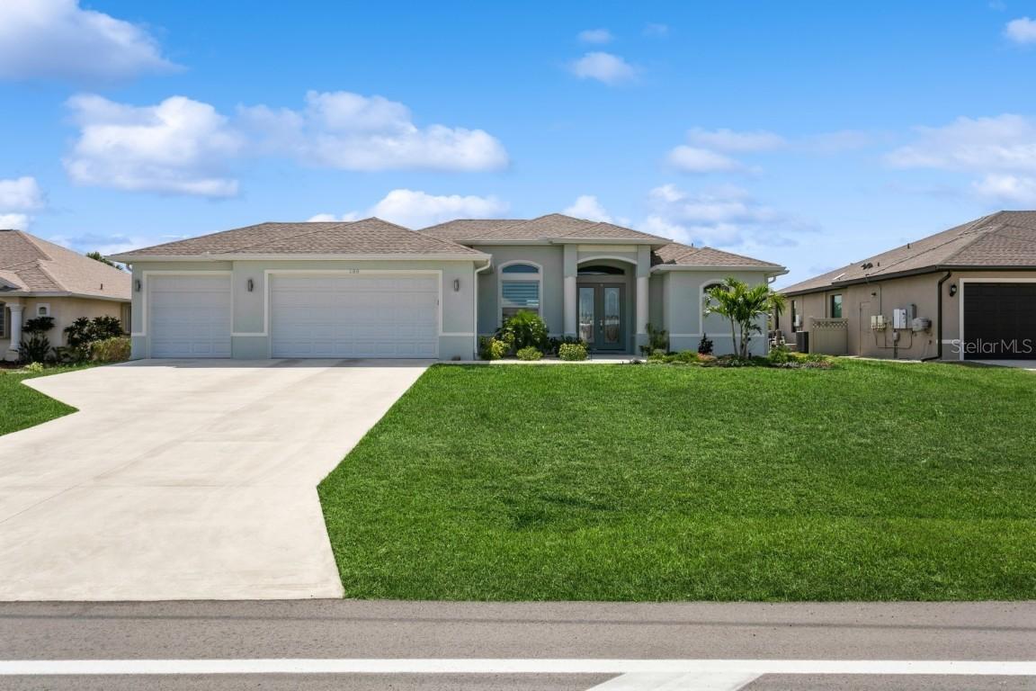 180 Rotonda Blvd., Rotonda West, FL 33947